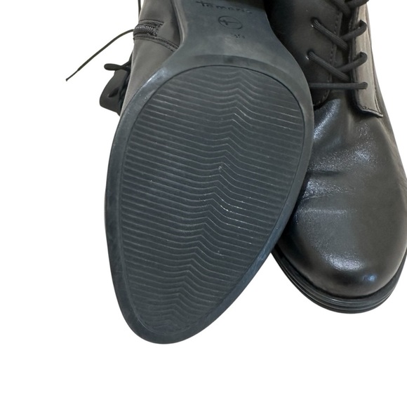 Elegant Black Leather Ankle Boots - Picture 9 of 15